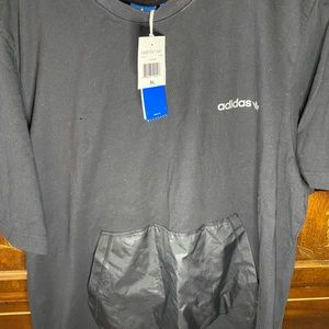 Men’s adidas shirt